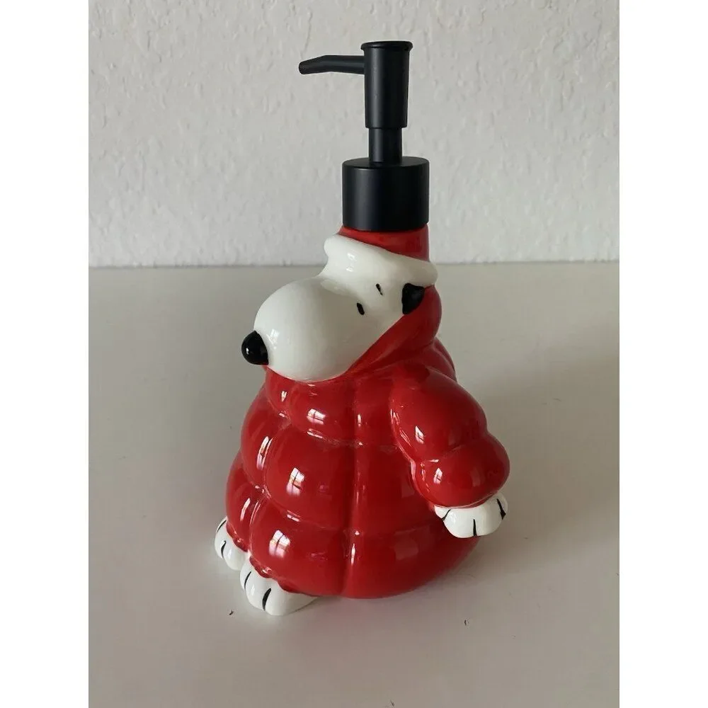 Peanuts Snoopy Soap Lotion Dispenser Red Quilted Puffer Puffy‎ Jacket NEW